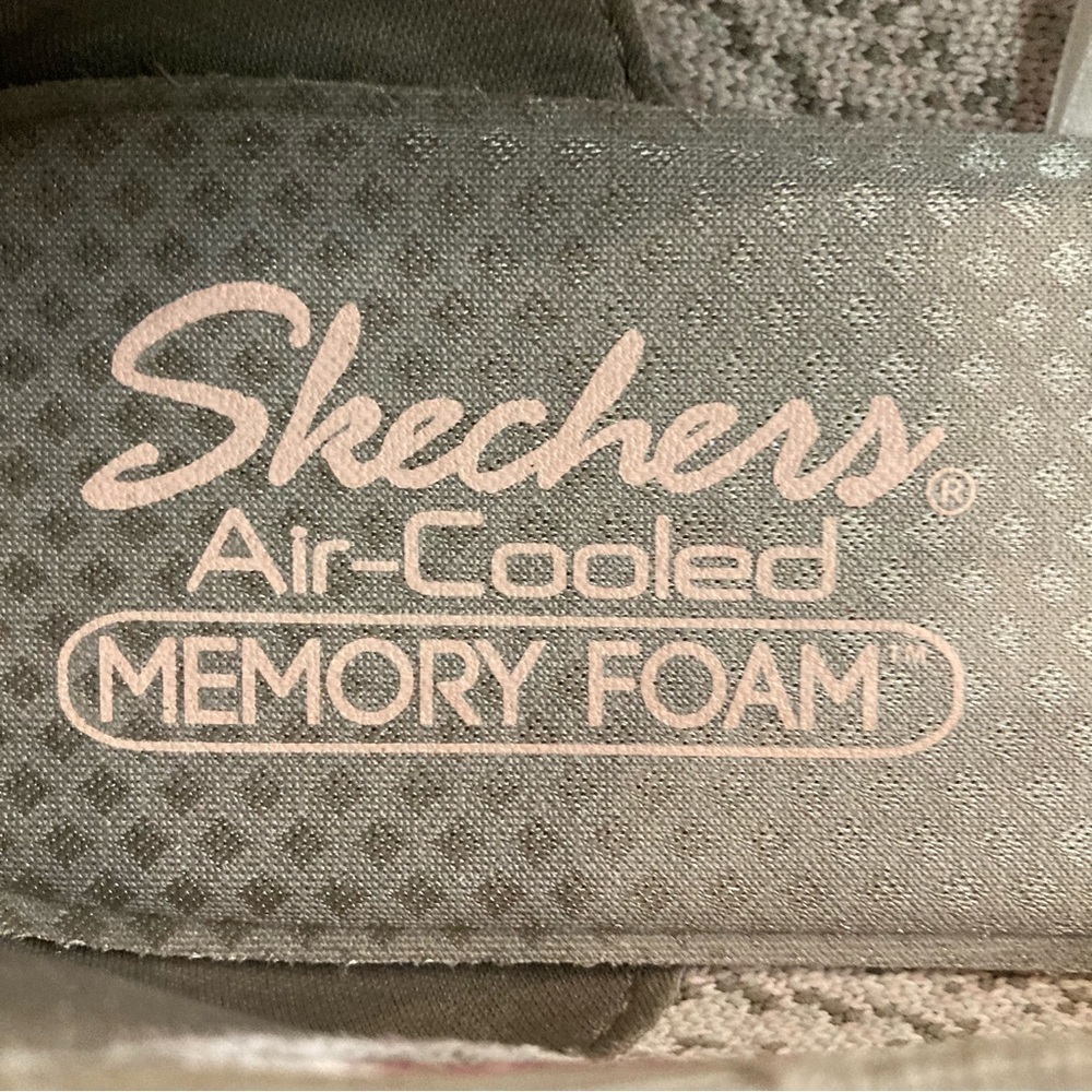 SKECHERS Sz 9.5 Cleo 2.0 Memory Foam Insole Scallop Top Almond Toe Ballet  Flats - Picture 5 of 11